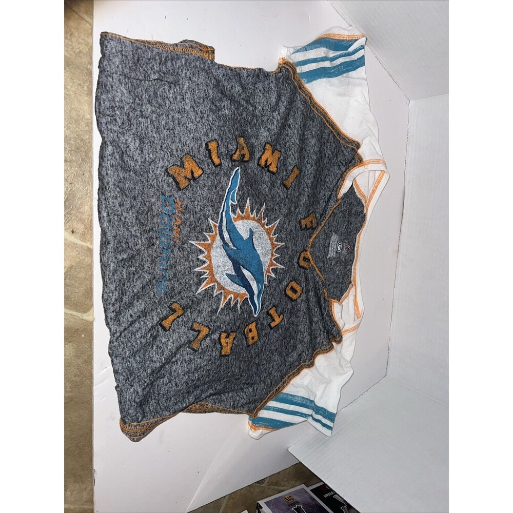 Miami Dolphins Short Sleeve Womens V-Neck Official NFL Size Large